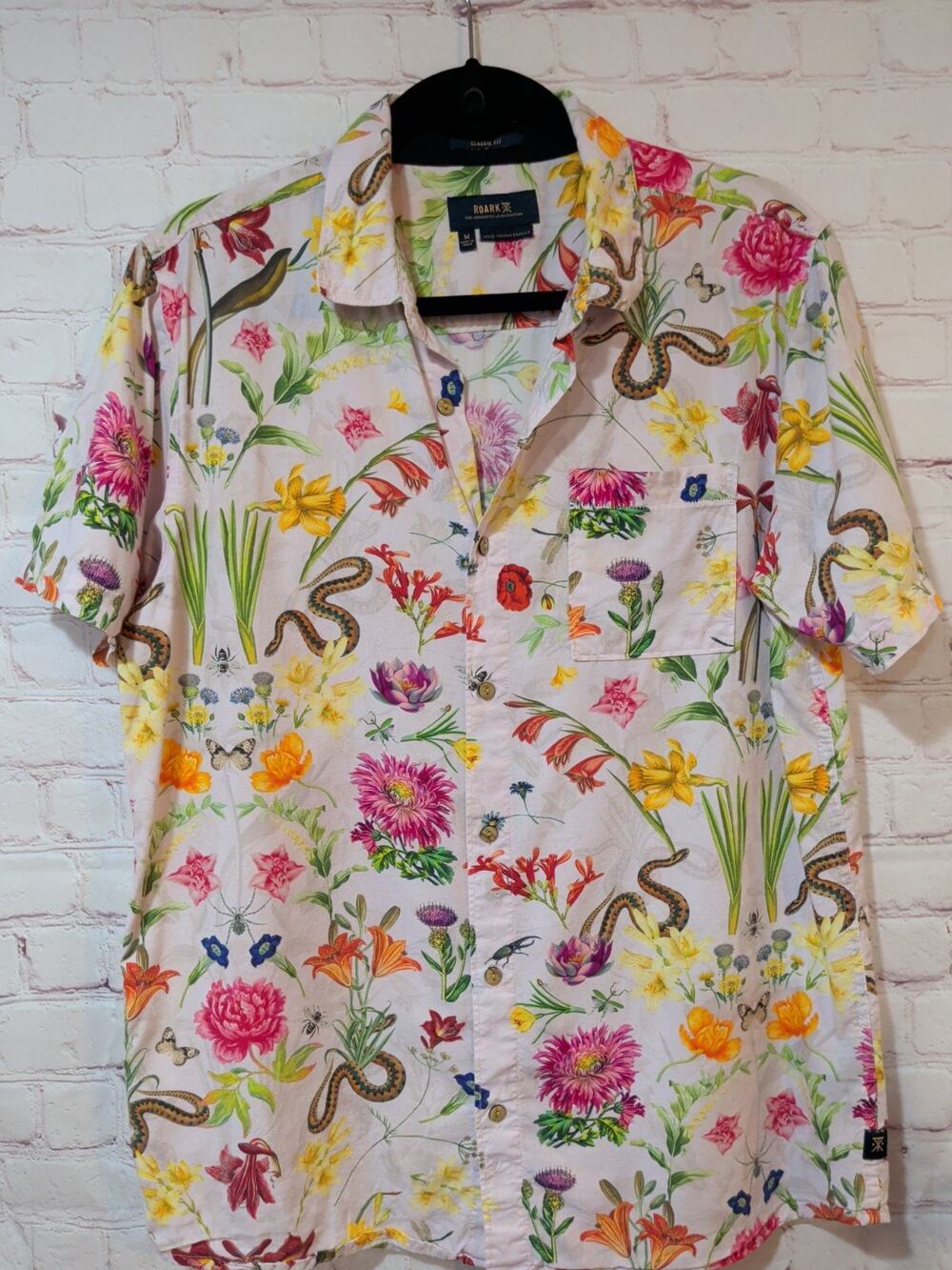 Roark Jamie Thomas Capsule Botanical Snake Print Short Sleeve Pink Shirt Size M
